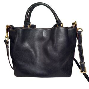 Dooney & Bourke small barlow bag pebble grain leather black shoulder handbag